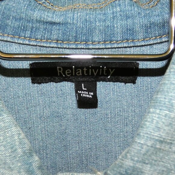NEW Relativity stretch denim trucker jean jacket - Picture 2 of 5